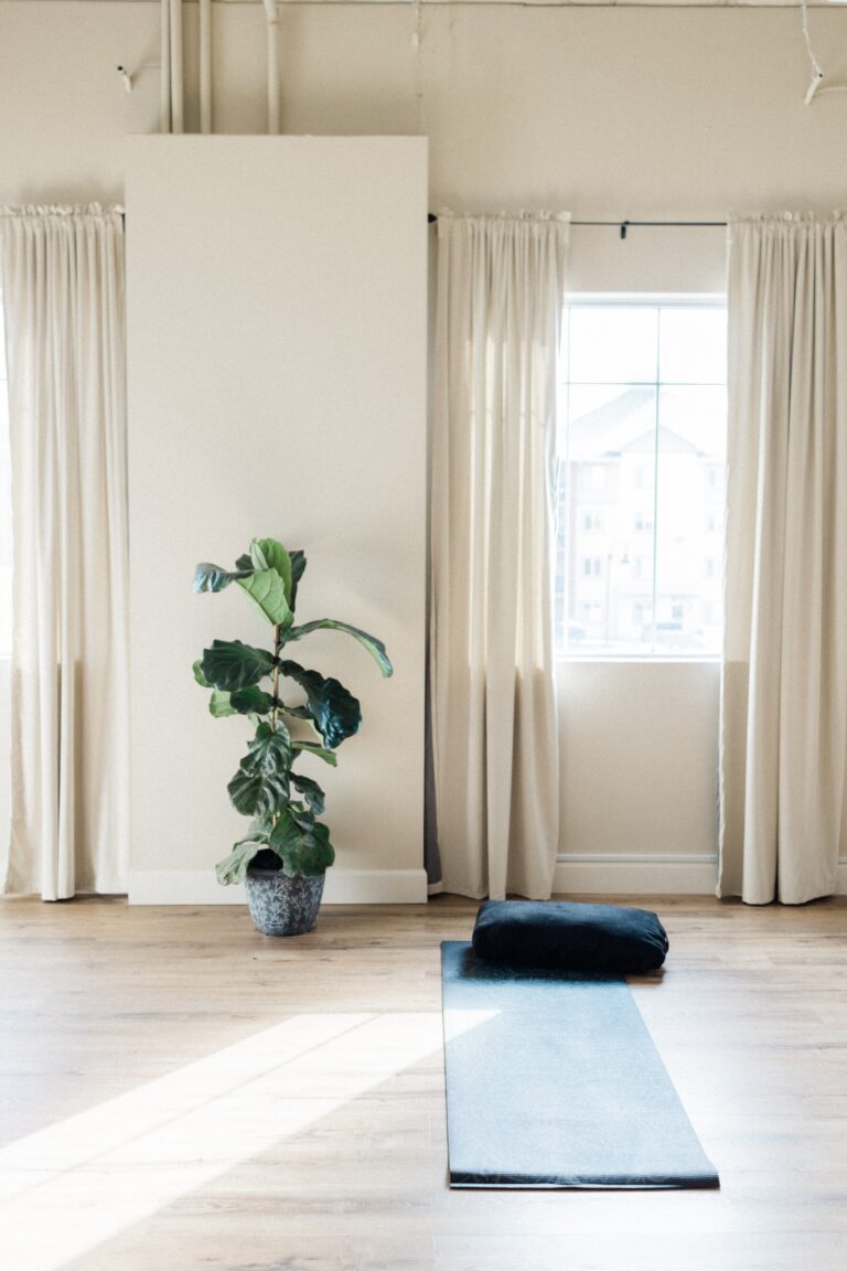 Jade Tree Spacce 768x1152